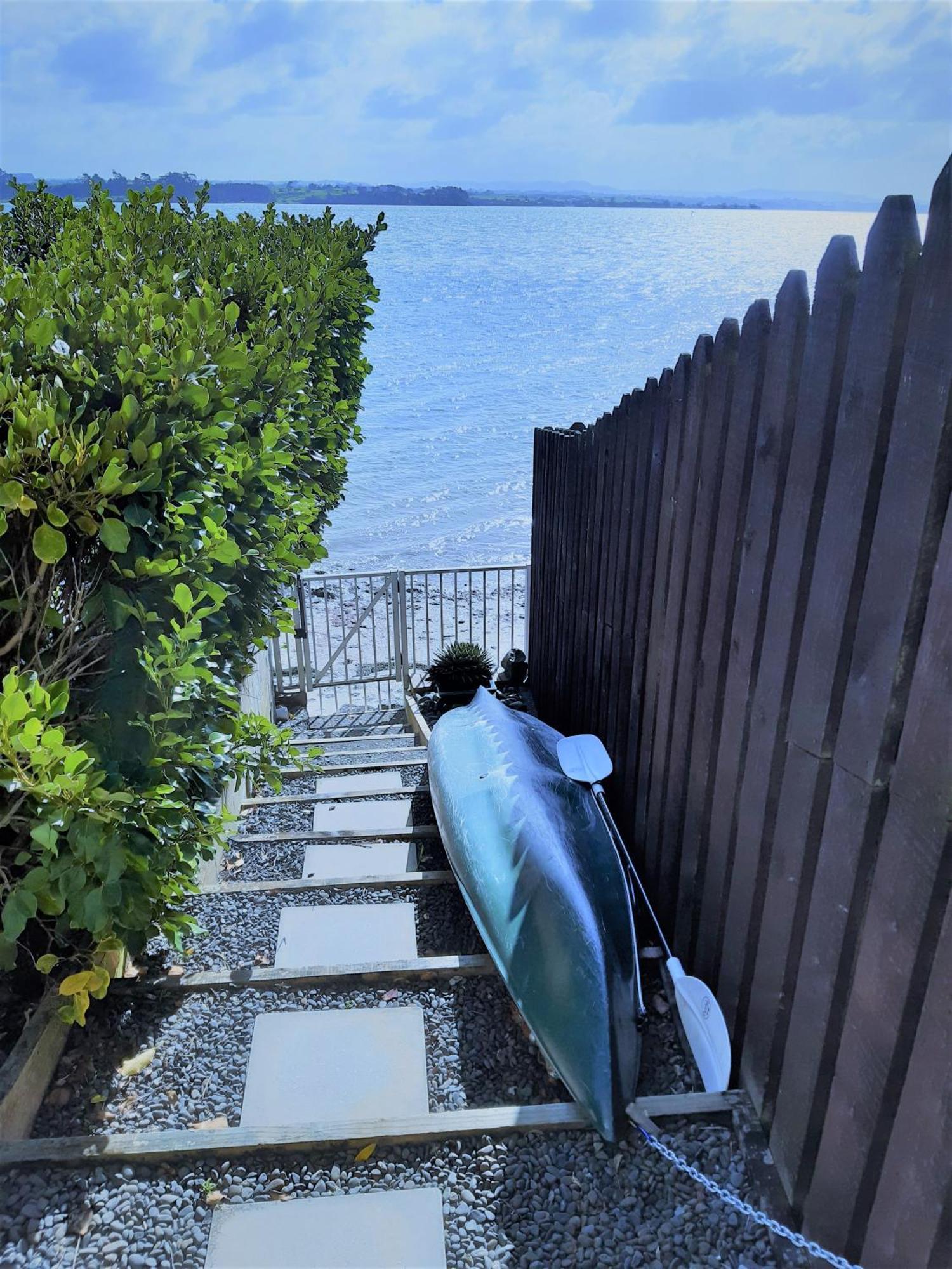Once Upon A Tide Villa Auckland Exterior photo